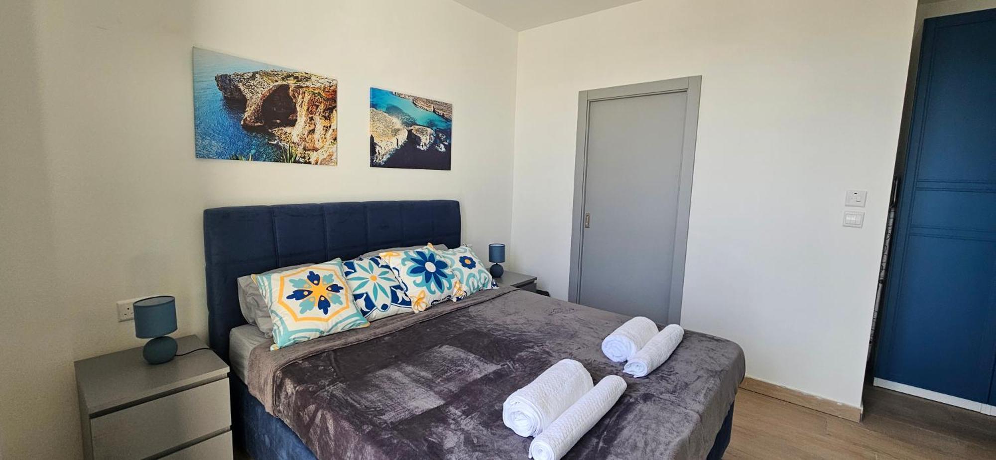 Sea Breeze Penthouse And Terrace Qawra St Paul's Bay Apartment