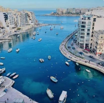Sea Breeze Penthouse And Terrace Qawra St Paul's Bay